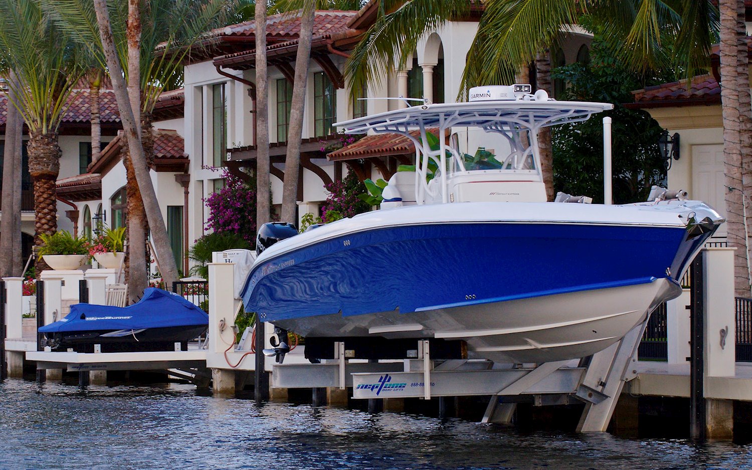 Discover Saltwater Boat Lifts Premium Boat Lifts for Sale Neptune