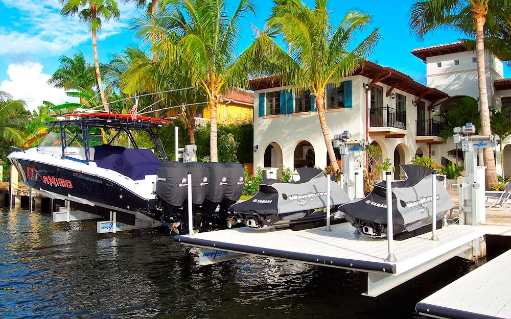 Discover Saltwater Boat Lifts Premium Boat Lifts for Sale Neptune